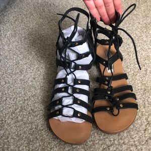 Gladiator sandal